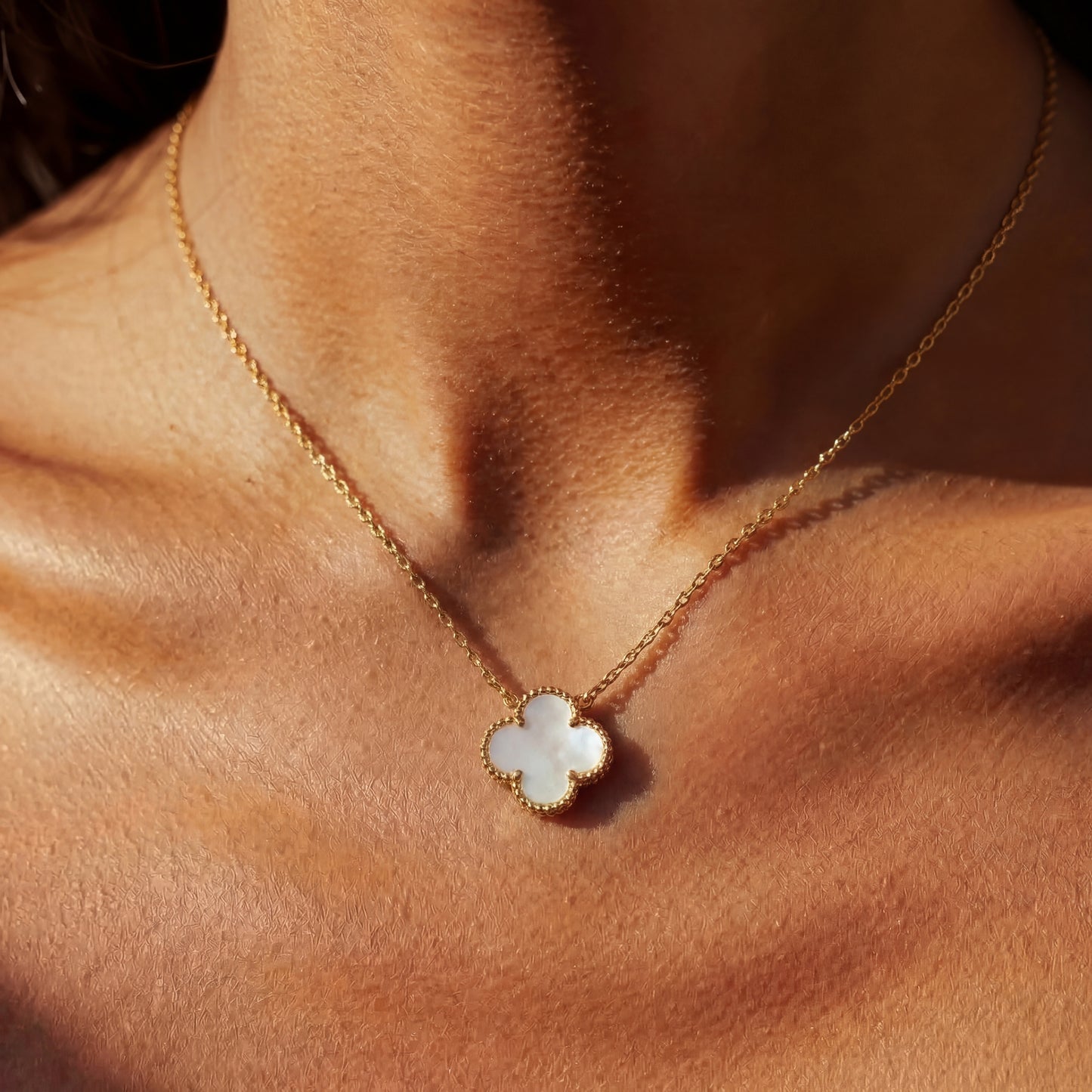 COLLIER FLOWER OF LIFE